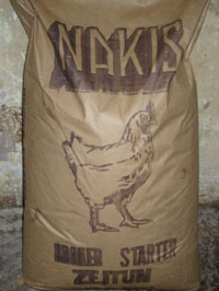 nakis poultry breeder feed